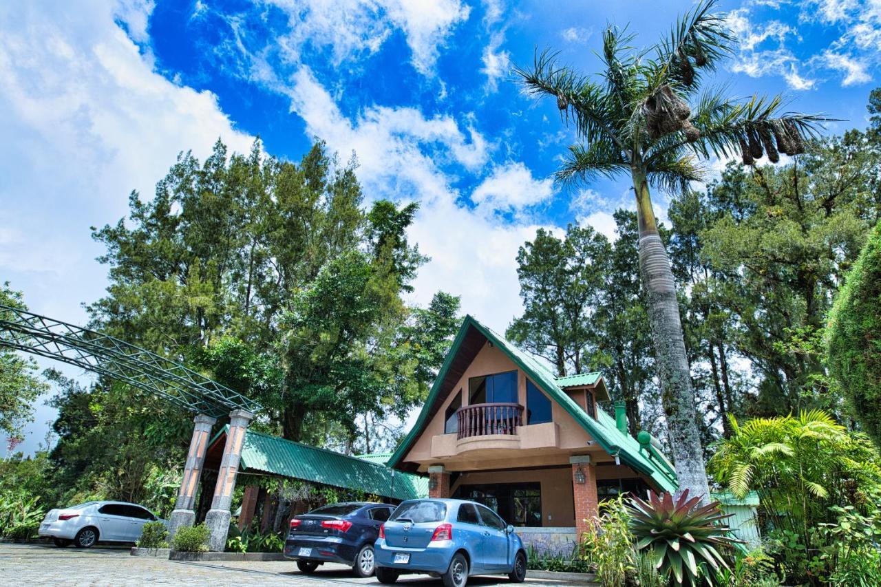 Hotel Villa Zurqui San Isidro  ภายนอก รูปภาพ